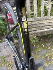 Giant Defy Advanced 1 Carbon Road Bike. M/l