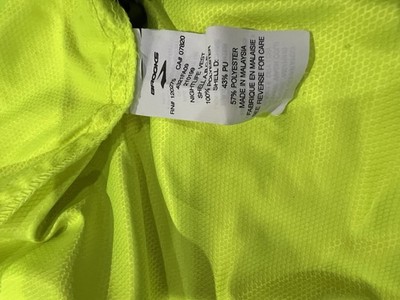 Brooks Shelter Technology Reflective Full Zip Track Jacket Men s L Black/Yellow