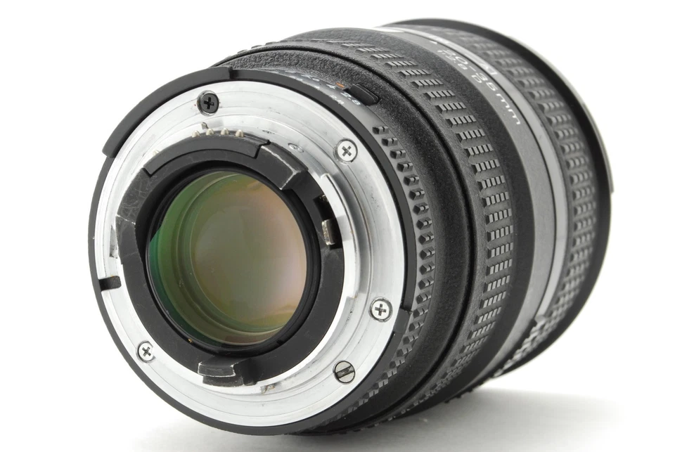 [Casi COMO NUEVO] Nikon AF NIKKOR 20-35mm f/2.8 D lente zoom gran angular... - Imagen 4 de 4