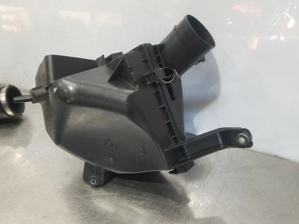 16 2016 LEXUS GS350 3.5L ENGINE AIR CLEANER INTAKE - Изображение 4 из 4