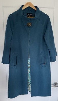 Lizzy Nolan London 60 s Style Cape Style Coat - Deep Green Size Large