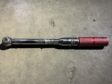 Mac Tools Rounded Head Micro-adjustable Torque Wrench 30-200 In-lbs 14 Twm200a Mac Tools Rounded Head Micro-adjustable Torque Wrench 30-200 In-lbs 14 Twm200a