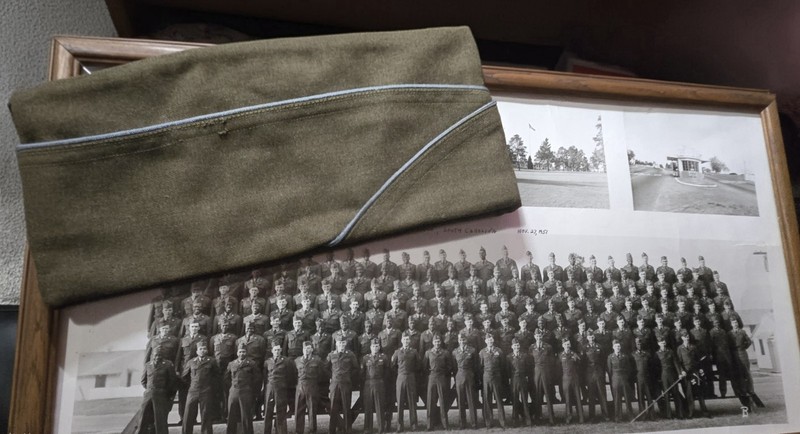 Vintage 1951 61st Infantry Military Photo Ft Jackson S.C.-Autograph & MI Hat