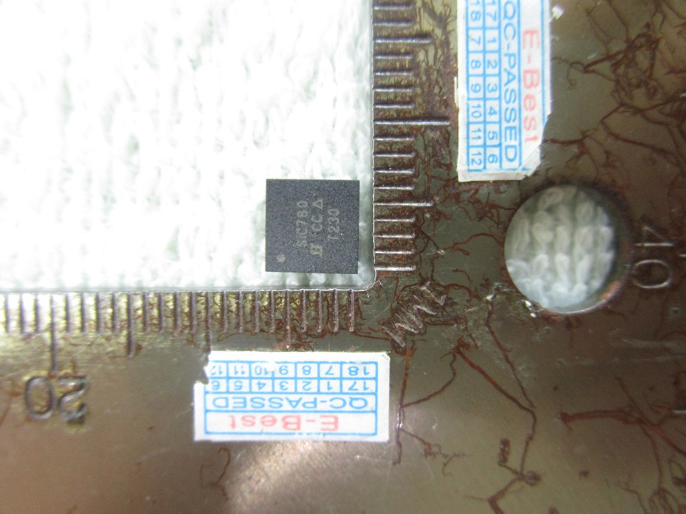 5x IC SIC780CD-T1-GE3 - Composant électronique Original BUCK J 50A 40MLP