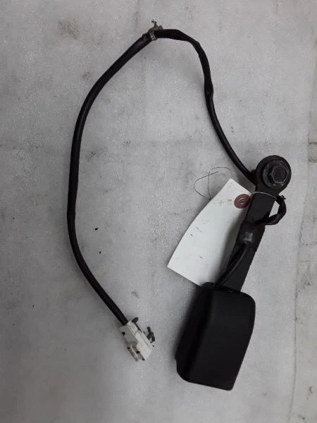 Nissan seat belt buckle deals