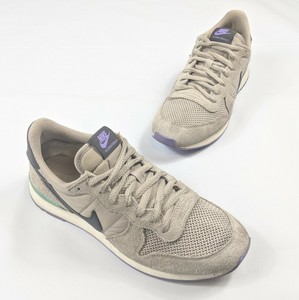 nike internationalist purple