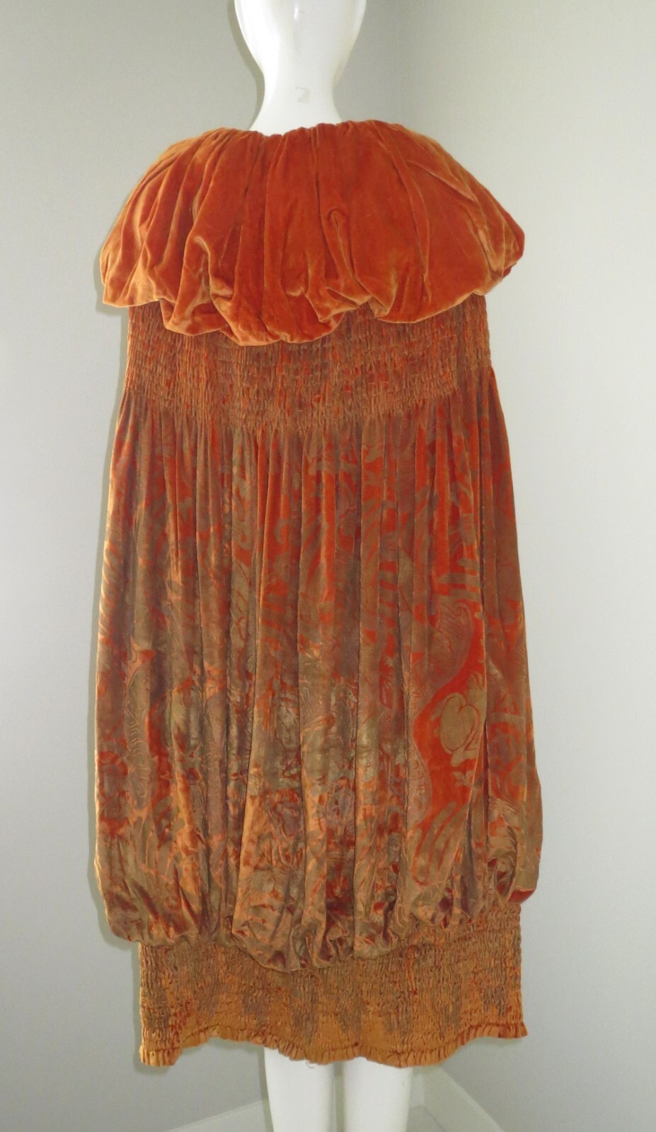 Antique 1920s Cocoon Coat Cape Silk Velvet Gold L… - image 9