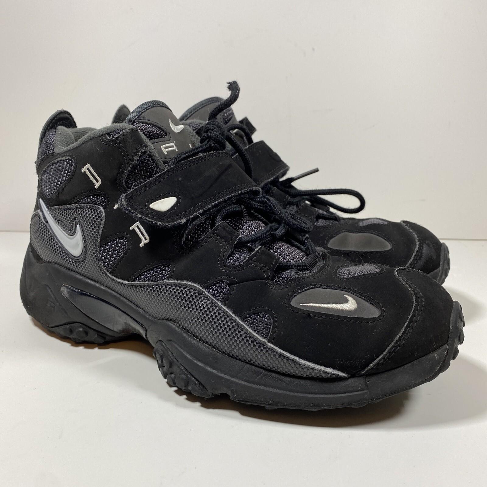 Nike Air Barrage Mid Black for sale 