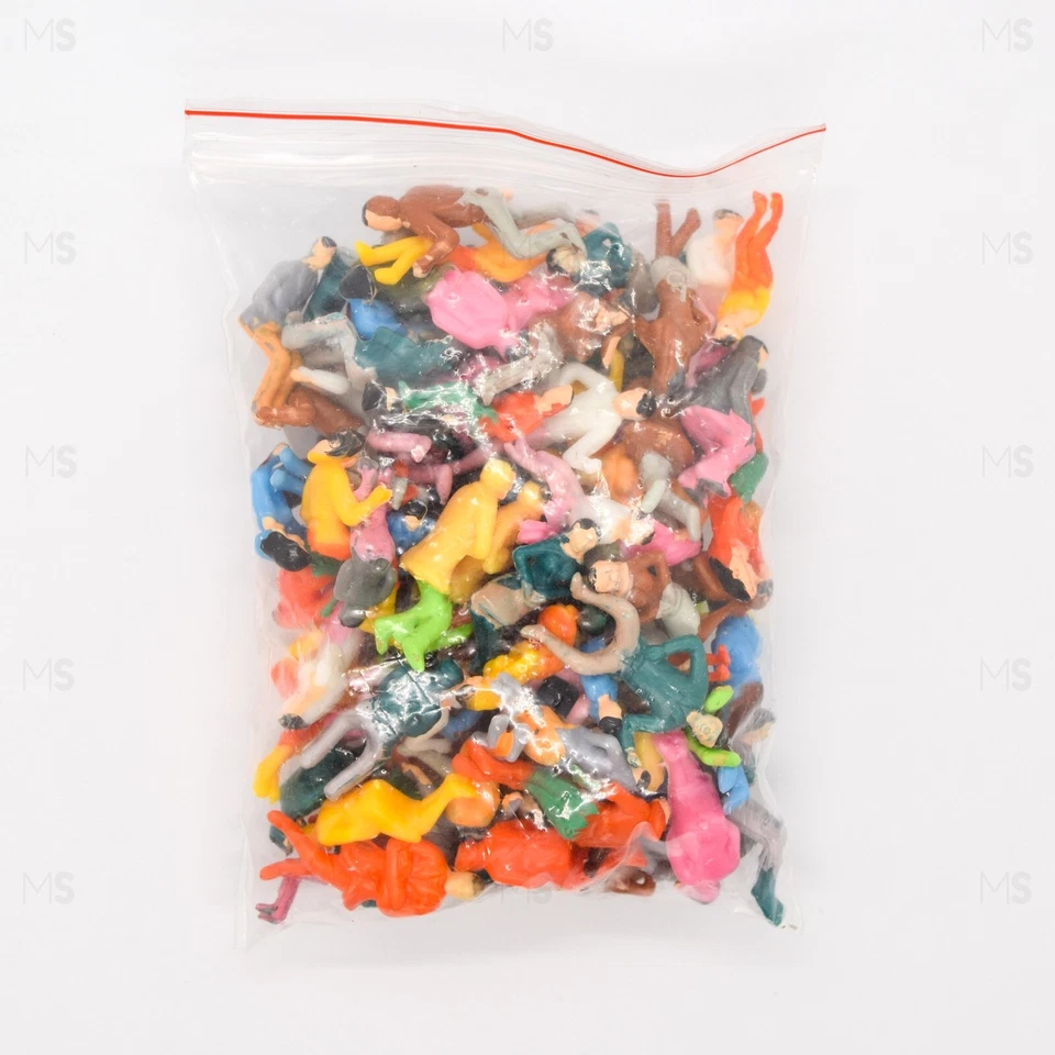 100x OO Gauge Sitting Figures in 1:76 Passengers Model Railway Subbuteo Fans - Image 4 of 4