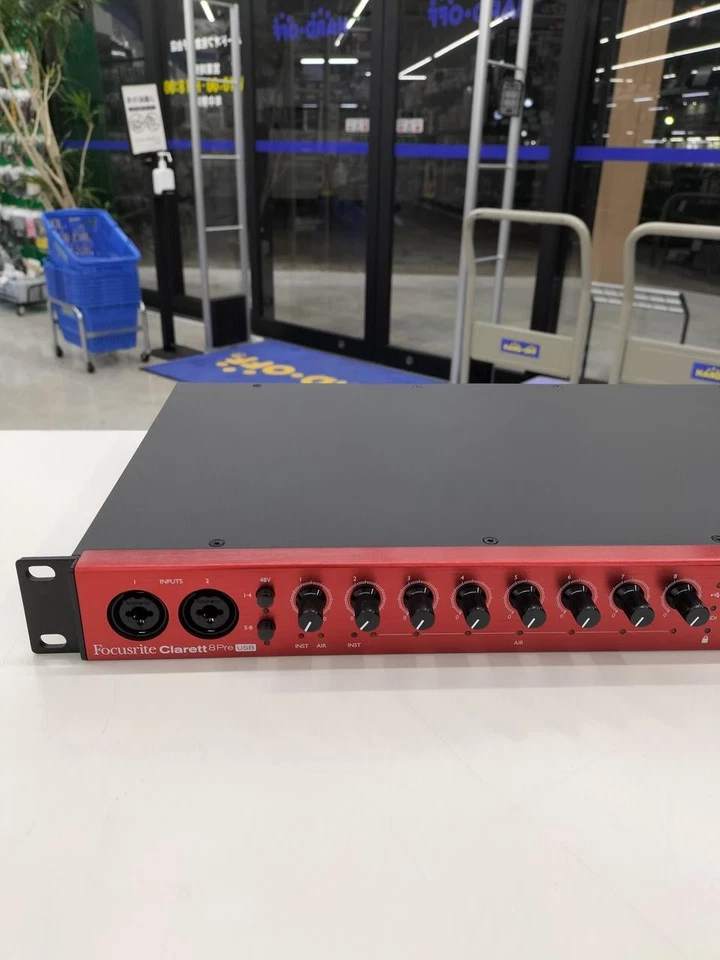 Focusrite Clarett 8Pre USB Audio Interface – 18-In/20-Out Studio Recording-JAPAN - Image 3 of 4