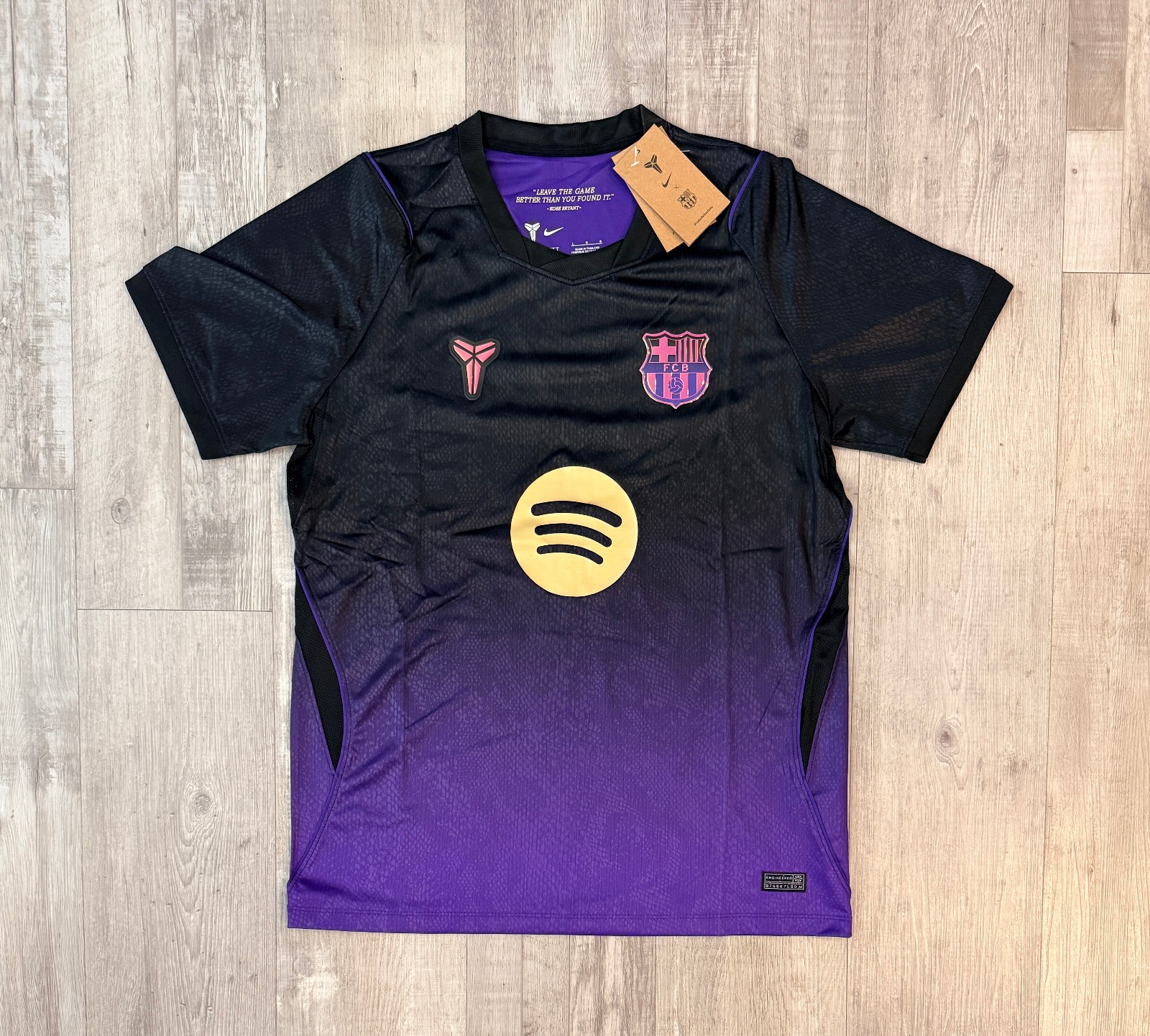 Men's Large 2026/27 FC Barcelona x Kobe Bryant Away Kit Soccer Jersey