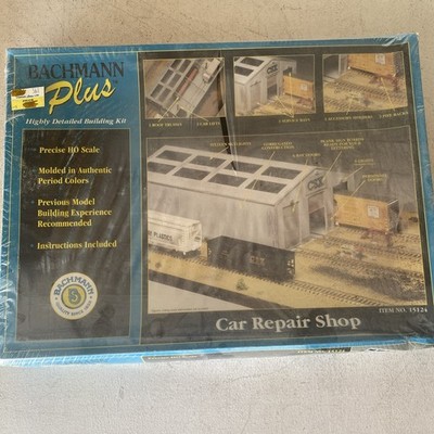 Bachmann Plus HO 1:87 Car Repair Shop Commercial Building Kit Gray Plastic 15124