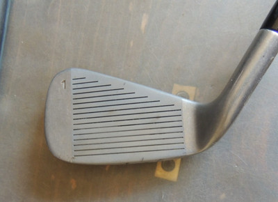 RH TaylorMade Burner Midsize 1-IRON, GRAPHITE FLEX TWIST PLUS, REGULAR FLEX, 40''