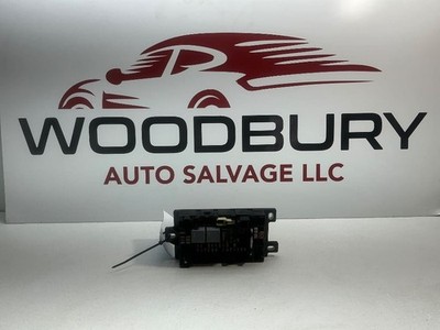 2017-2018-2019-2020 DISCO SPT Fuse Box Engine 3.0L,Eng Bay Fusebox 483092