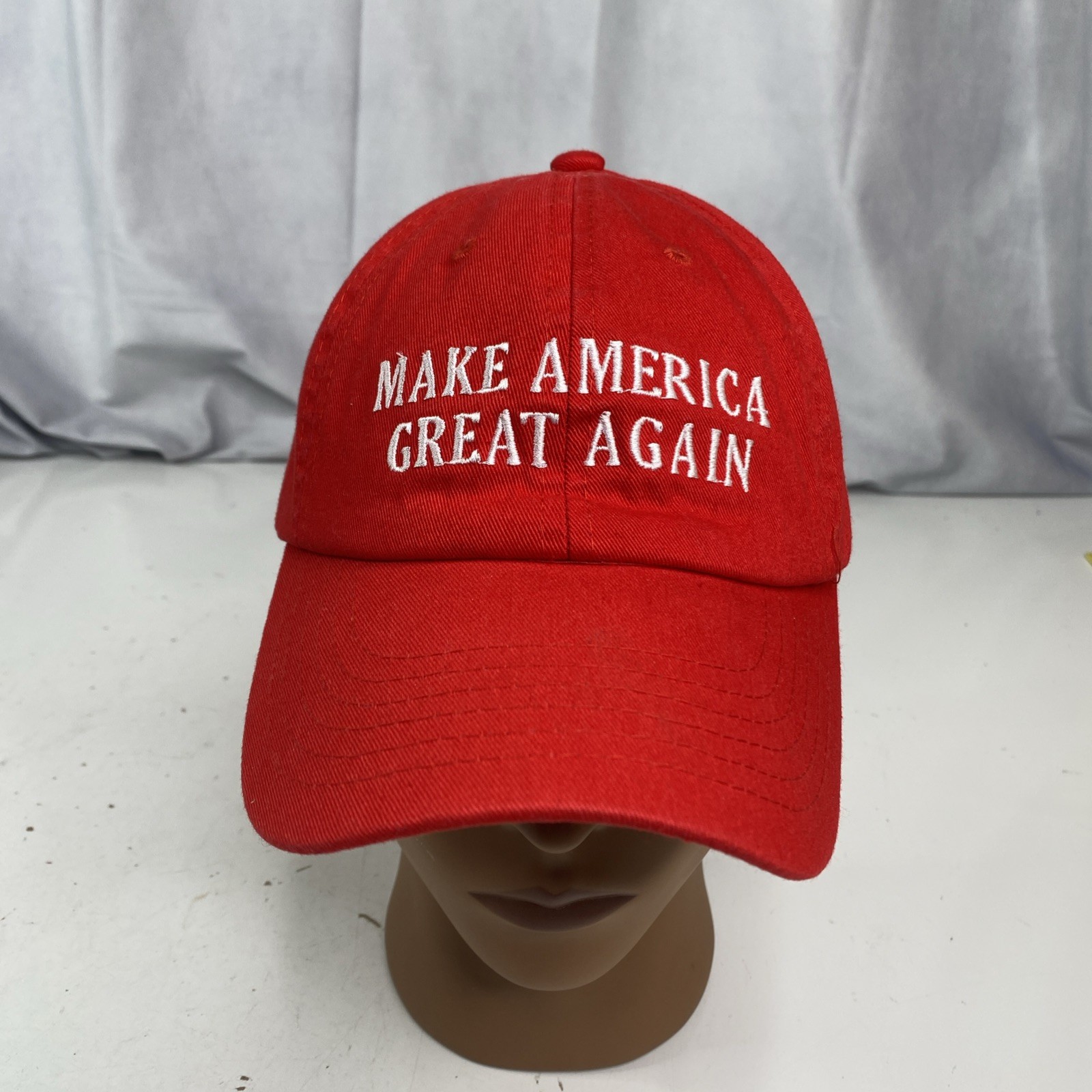 Make America Great Again Trump OFFICIAL Campaign White House Gifts Baseball Cap