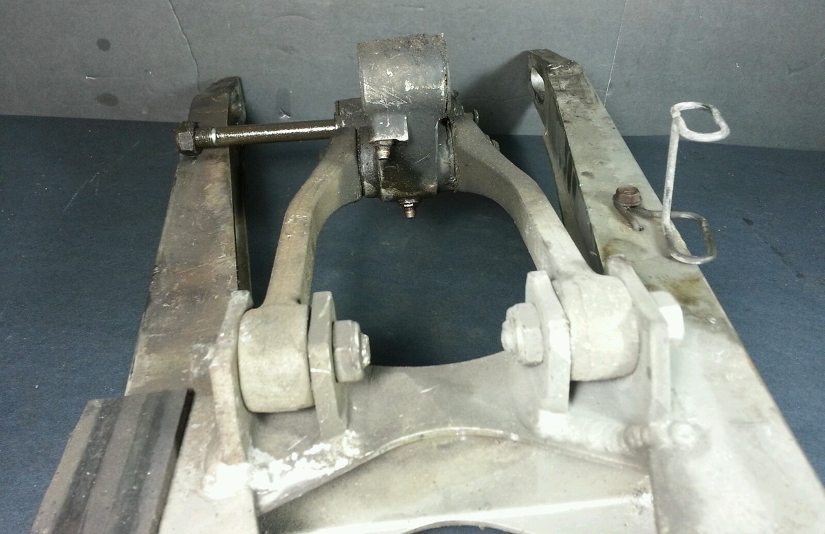 はむページ 1990 Kawasaki ZX600 ZX6 ZX 600 Ninja Swing Arm swingarm 90