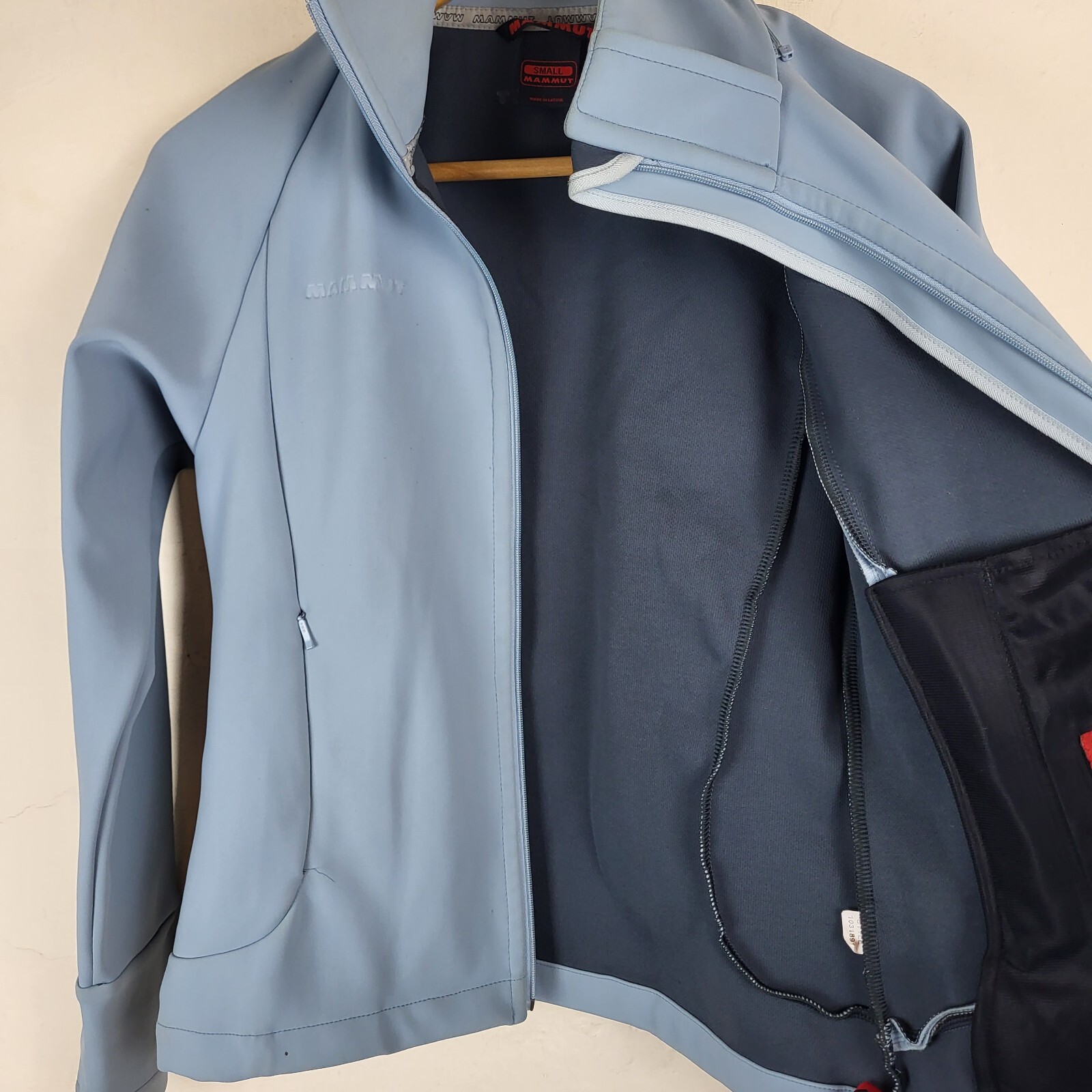 Mammut Womens Small SofTech Softshell Windproof J… - image 8