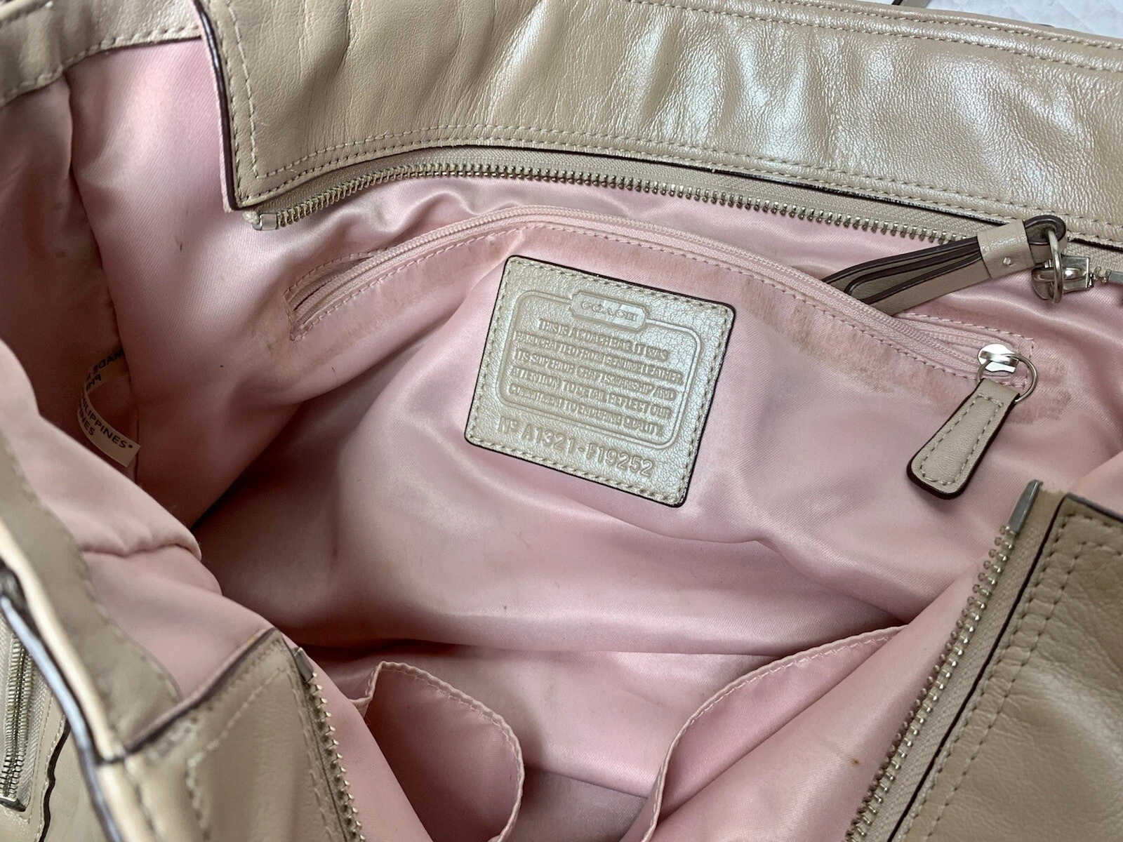 Borsa a tracolla Coach in pelle beige borsa a mano