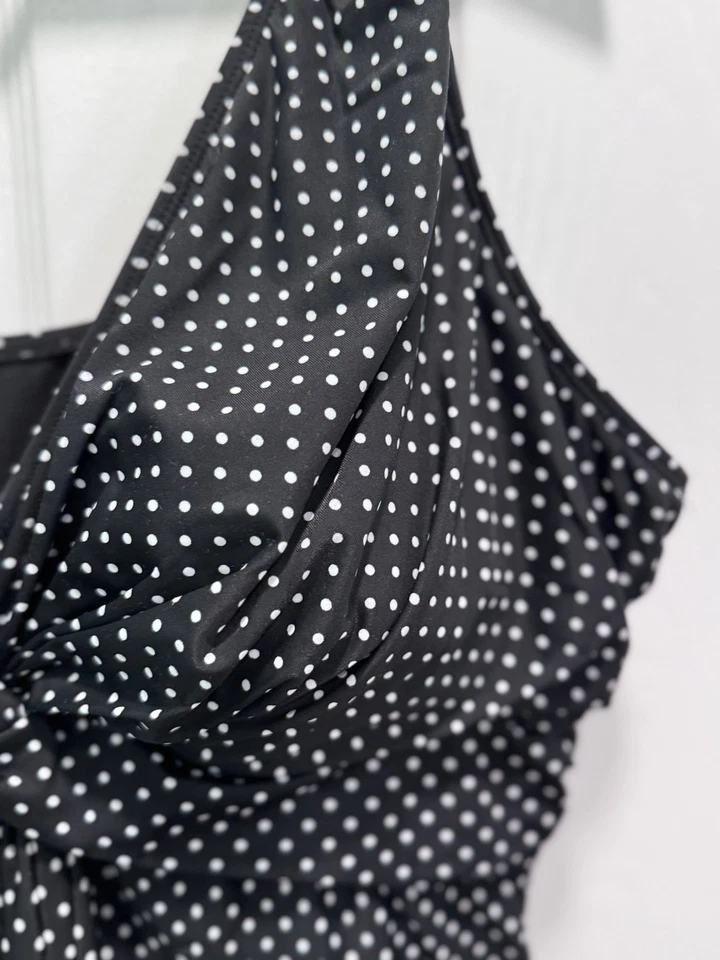 Vestido de baño Miraclesuit Pin Point Marais de una pieza negro blanco a lunares talla 22W Foto 2 de 4