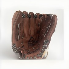 right hand Mizuno prospect Max Flex Leather Youth 10 inch Baseball Glove