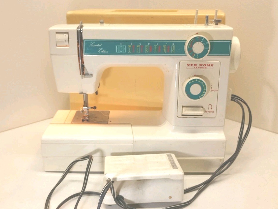 Janome New Home Limited Edition Sewing Machine With Foot Pedal 