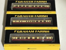 3x Graham Farish N Gauge Crimson cream BR Coaches. Boxed