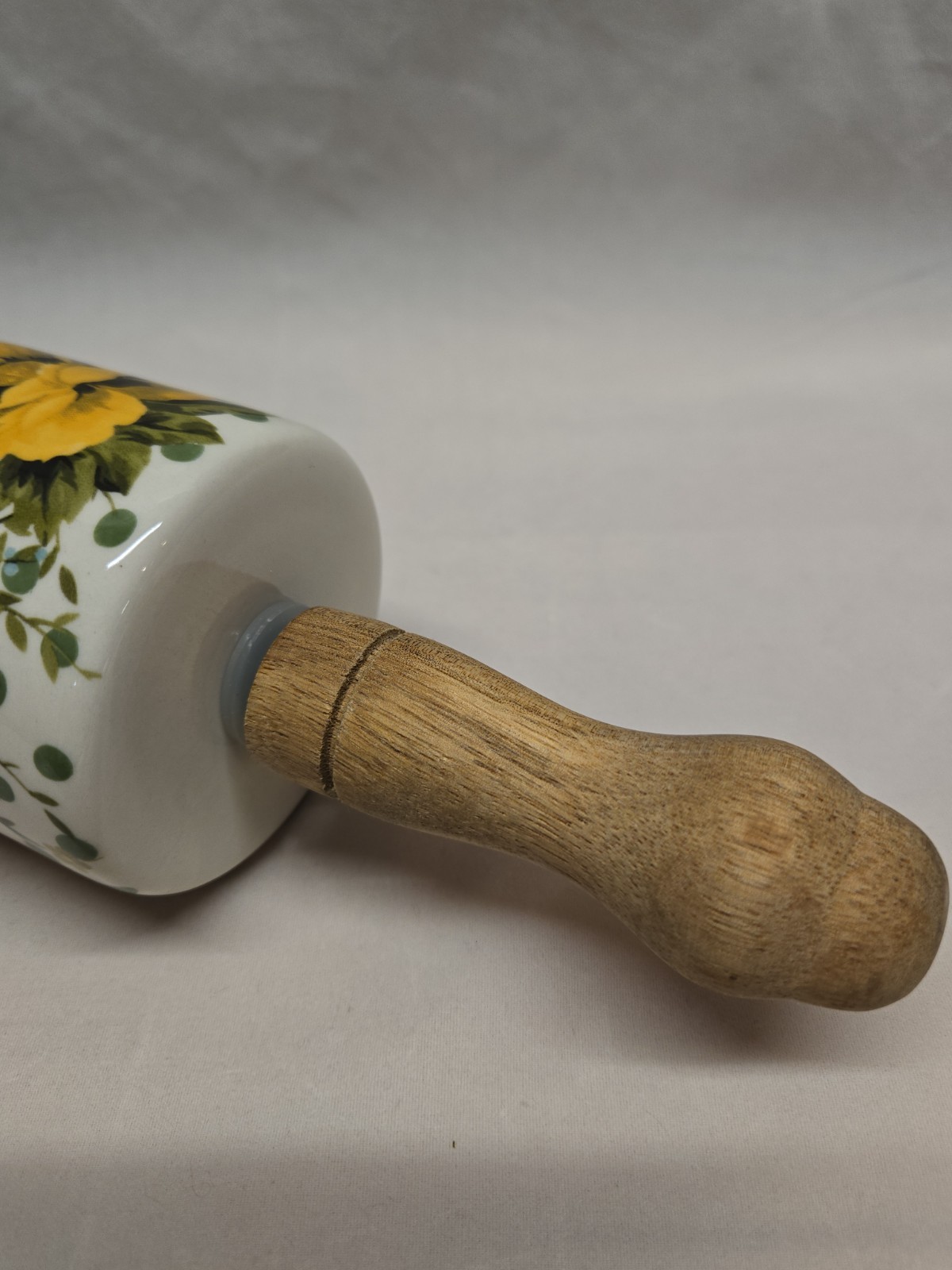 HTF PIONEER Woman ROSE Shadow ROLLING Pin Green Polka Dots and FLORAL ...
