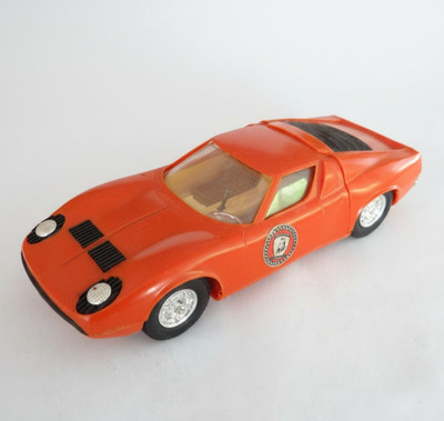 Lamborghini Miura P400 Vintage Modell Spielzeug Auto High Speed Mechanism German