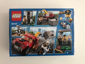 LEGO City Police Tow Truck Trouble Building Set 60137 Brand New Fast Ship!
