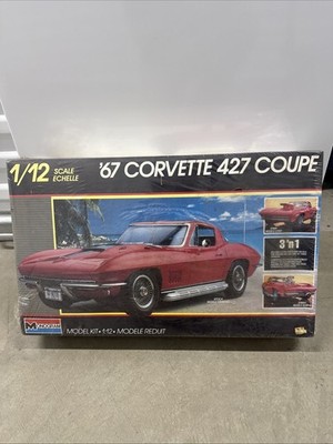 Monogram 1967 Chevrolet C3 Corvette 427 Coupe 3 in 1 kit# 2801 1