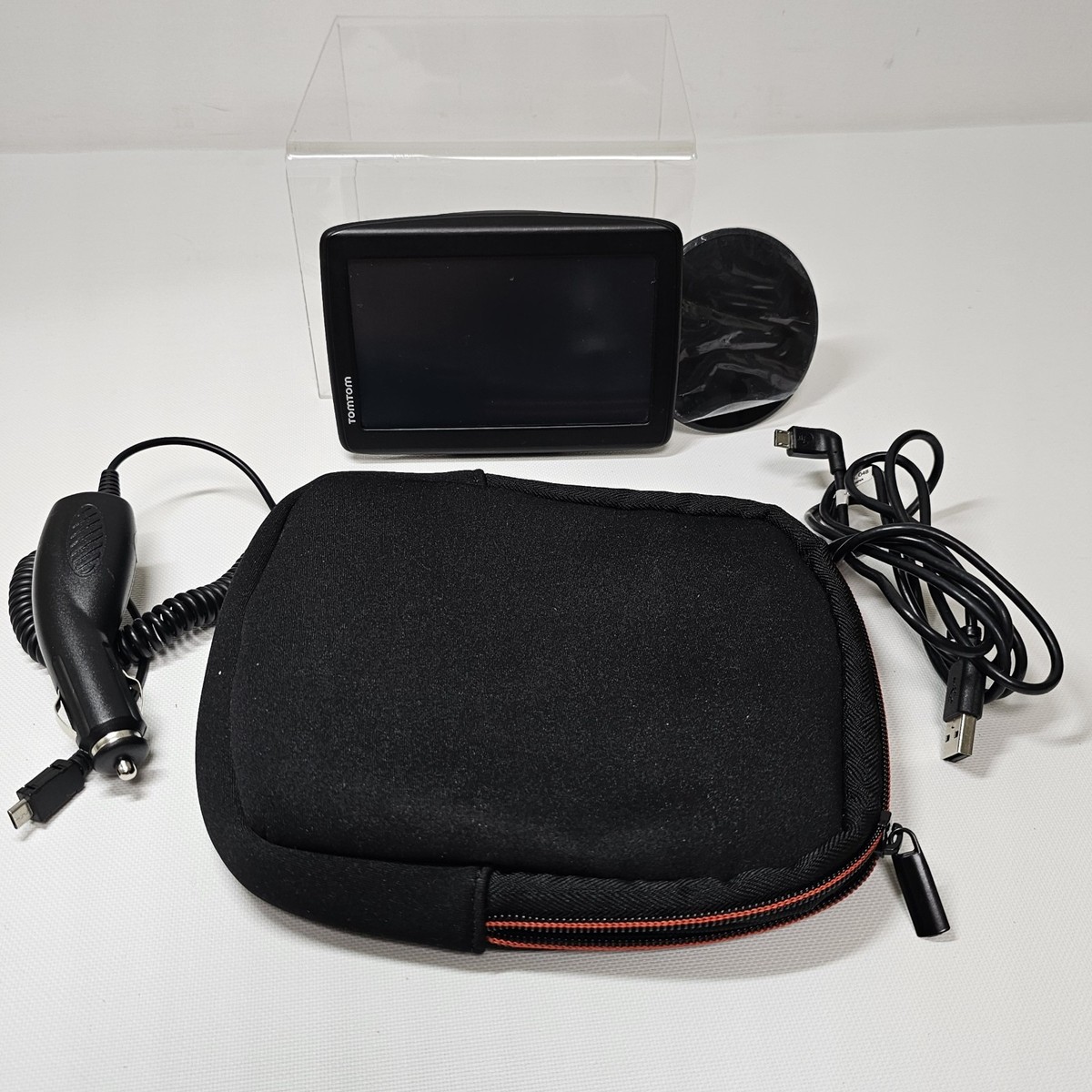 Tomtom GPS Navigation Wide Screen Model 4EN52 Z1230 | eBay