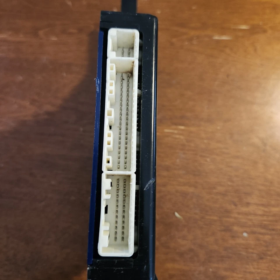 Módulo de control de temperatura amplificador híbrido Toyota Camry 2007 88650-06260 Foto 3 de 3