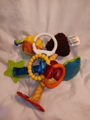 TOMY LC27128 Lamaze Tug & Play Knot Spielzeug Babyspielzeug