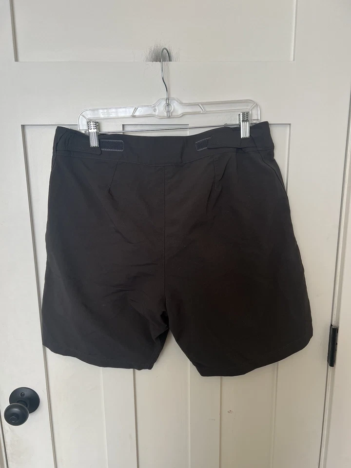 Pantalones Cortos de Ciclismo The North Face Para Mujer Dusties Forrados Acolchados Negros 8" Talla L Foto 3 de 4