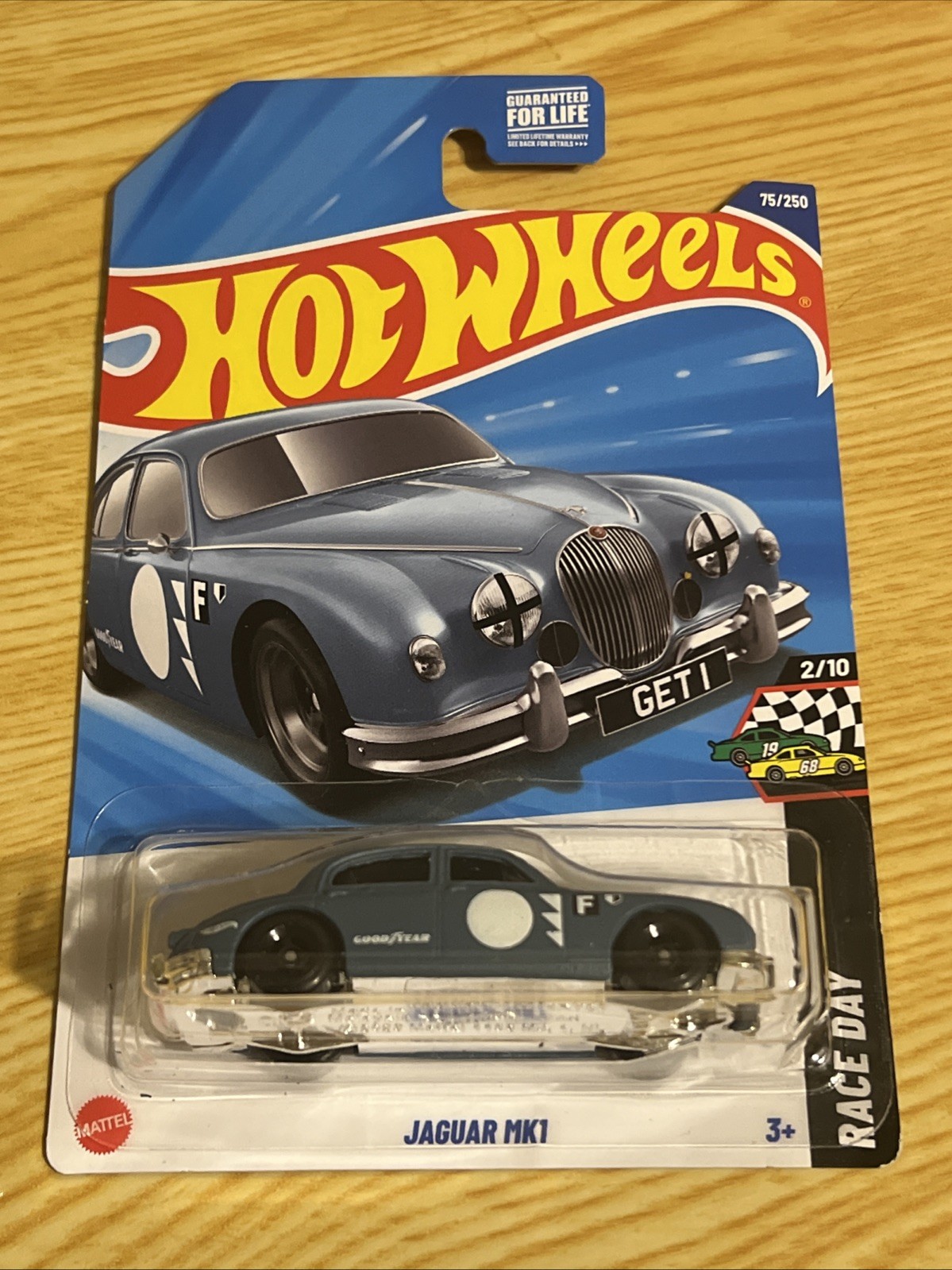 2025 Hot Wheels Jaguar MK1 75/250 Blue