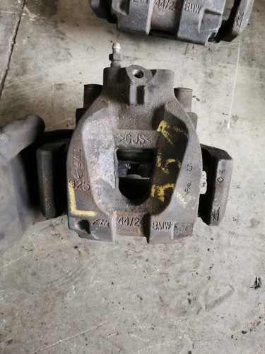 BMW 5er F07 GT Bremssattelgehäuse Bremssattel 44/24 925 Bremse hinten links