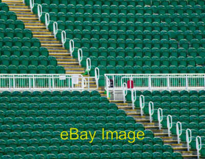 Foto 6x4 Scarborough Freilichttheater Sitzgelegenheiten abgestufte Kunststoffsitze am TH C2015
