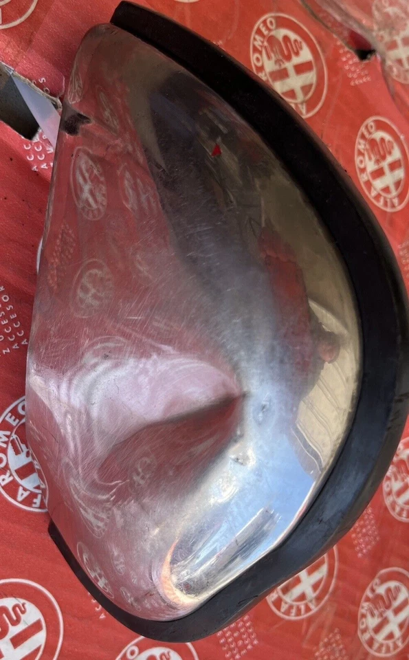 Protector de parachoques delantero ALFA ROMEO 1958-64 Giulia Giulietta usado OEM lado del pasajero” Foto 3 de 4