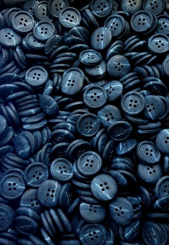 Twilight Blue Buttons, 4 Hole Sewing/Crafts Buttons - 24 Pieces (019) - 第 1/2 張圖片