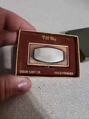 Vtg SOLID COPPER HAND FINISHED PILL BOX *NEW OLD STOCK W/ ORIGINAL BOX*