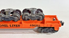 LIONEL VERY NICE 6362 RAILWAY TRUCK CARRYING CAR W/ THREE SETS OF TRUCKS LF — photo 3
