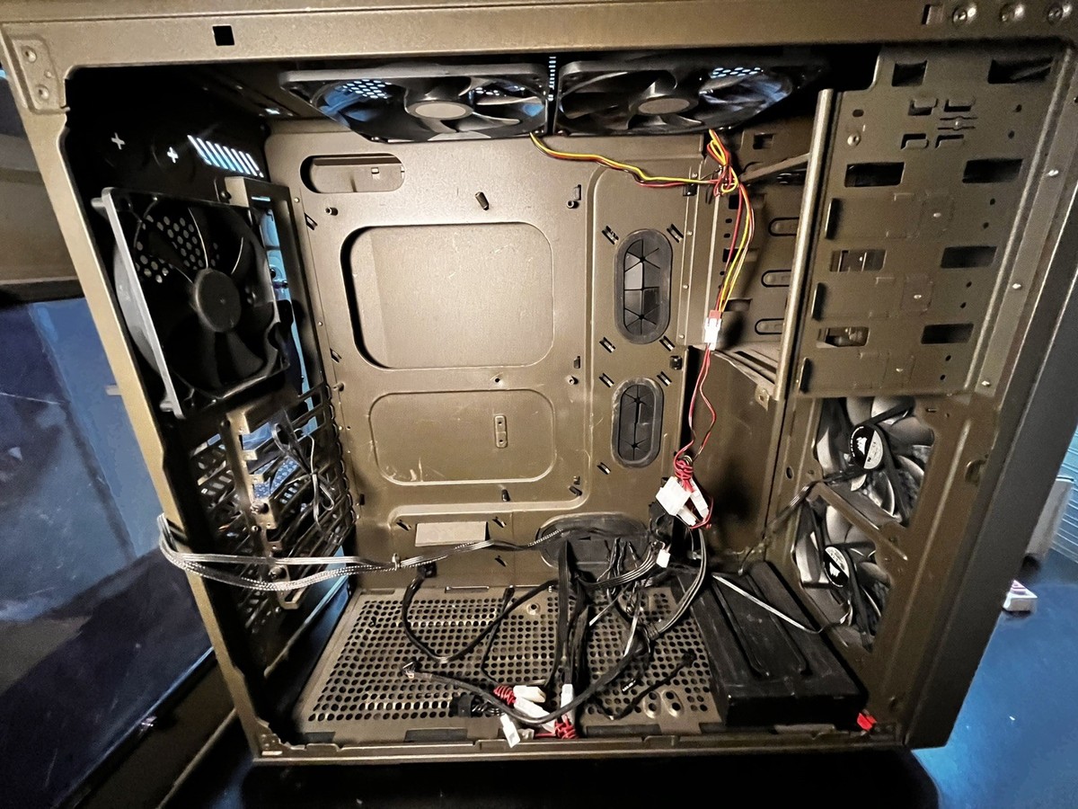 Corsair C70 Vengeance Military Green Case Olive Drab RARE