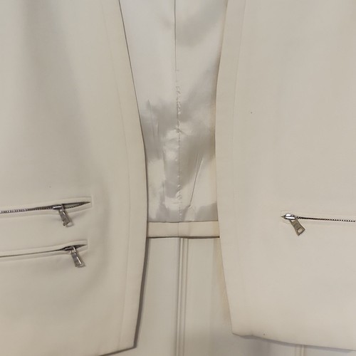 BCBGMAXAZRIA Women's White Blazer Suit Jacket S Zipper Pockets Notch Lapel - Picture 2 of 3