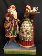 Jim Shore “Tis The Season For Loving Hearts” Santa & Mrs. Claus NIB