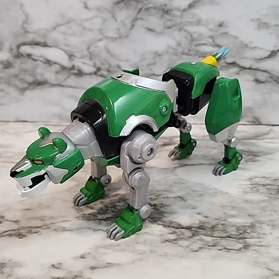Figura de acción Voltron Legendary Defender Green Lion brazo izquierdo 2017 Playmates  Foto 3 de 4