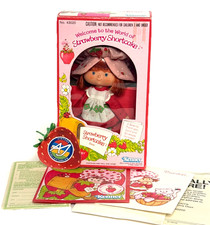     Vintage 1979 1st Edition Flat-Hand Strawberry Shortcake Doll- NEW IOB 