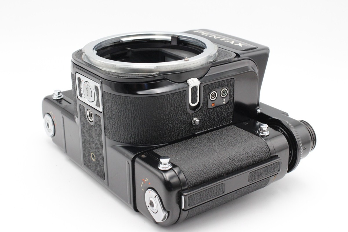 ASAHI PENTAX 6×7ボディ Asahi Pentax 6x7 Film Camera with Pentax Proback & Waist