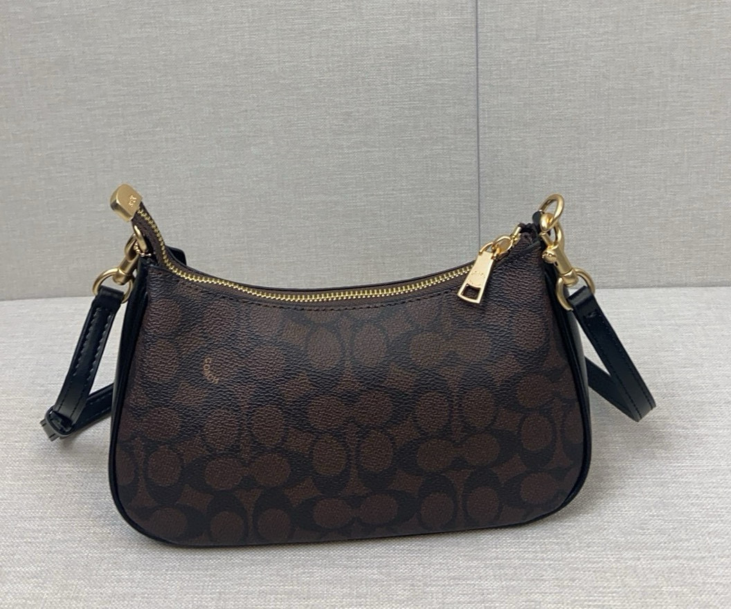 バッグ COACH handbag canvas leather signature COACH CV933 Teri Shoulder Bag In Signature Canvas Walnut/Black | eBay