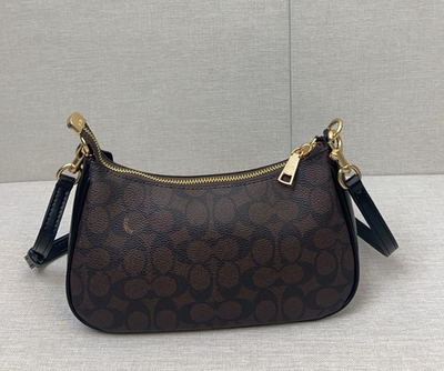 ＣＯＡCＨバック COACH CV933 Teri Shoulder Bag In Signature Canvas Walnut/Black | eBay