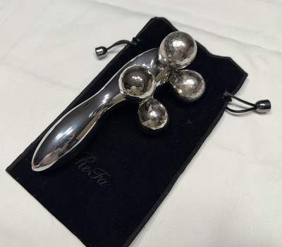 Amazing ReFa Silver Handheld Facial Roller 4 Carat Beauty Face or Body Massager